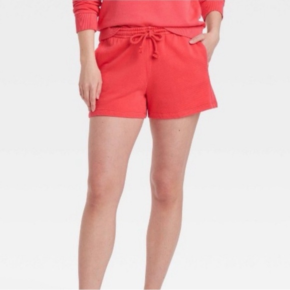 Universal Threads Drawstring Shorts - Picture 4 of 4